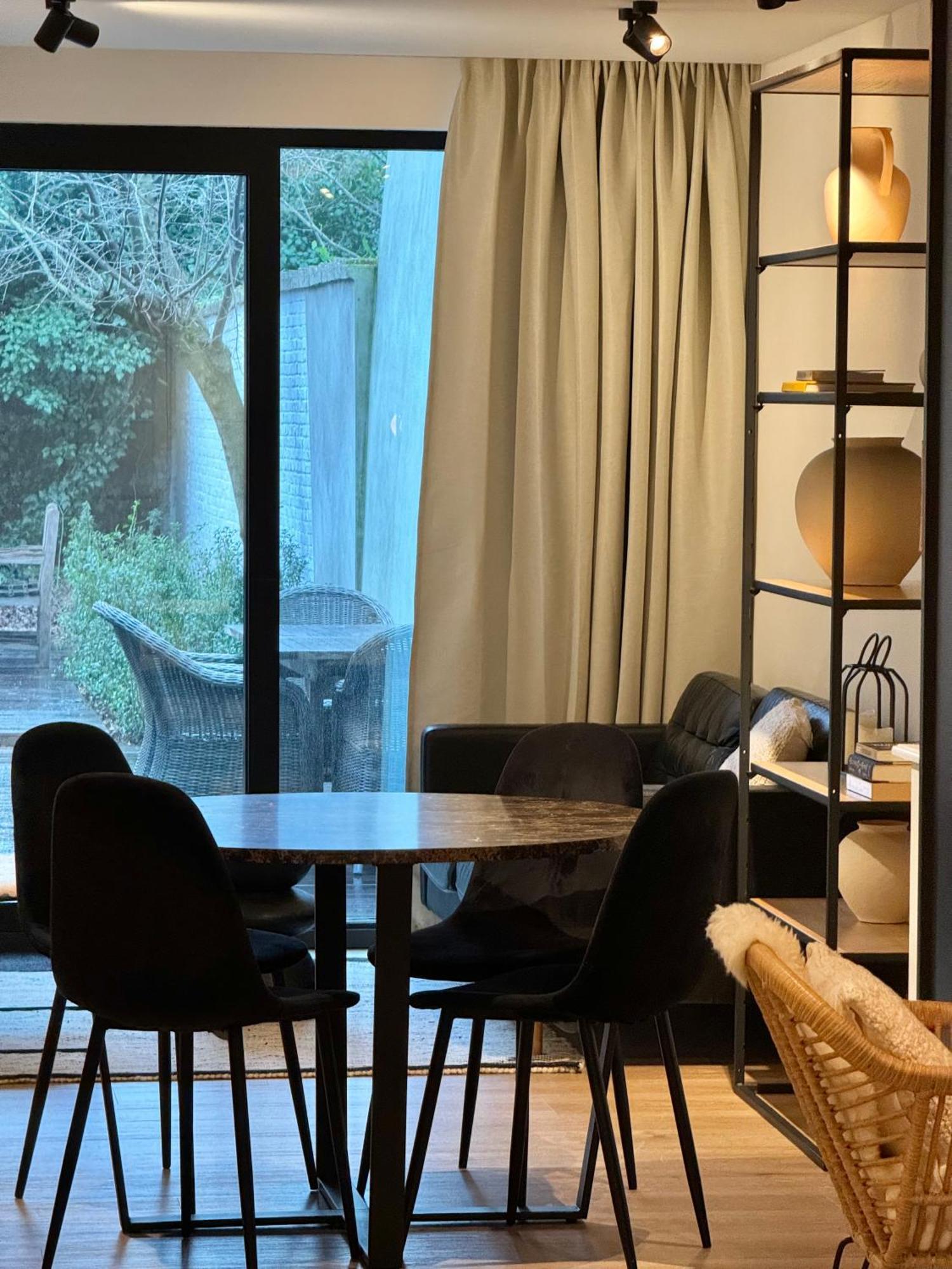 Luxury Apartment With Cosy Garden! Ghent Luaran gambar